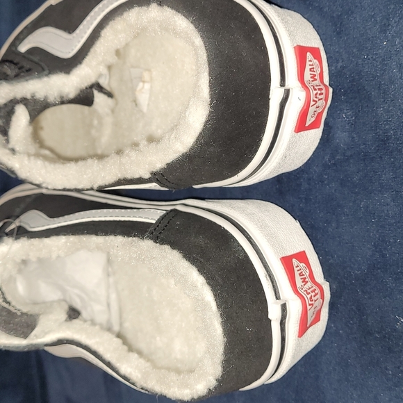 New Vans "Ward Mule" Old Skool style sizes 9.5 and 7.5 - Picture 3 of 6